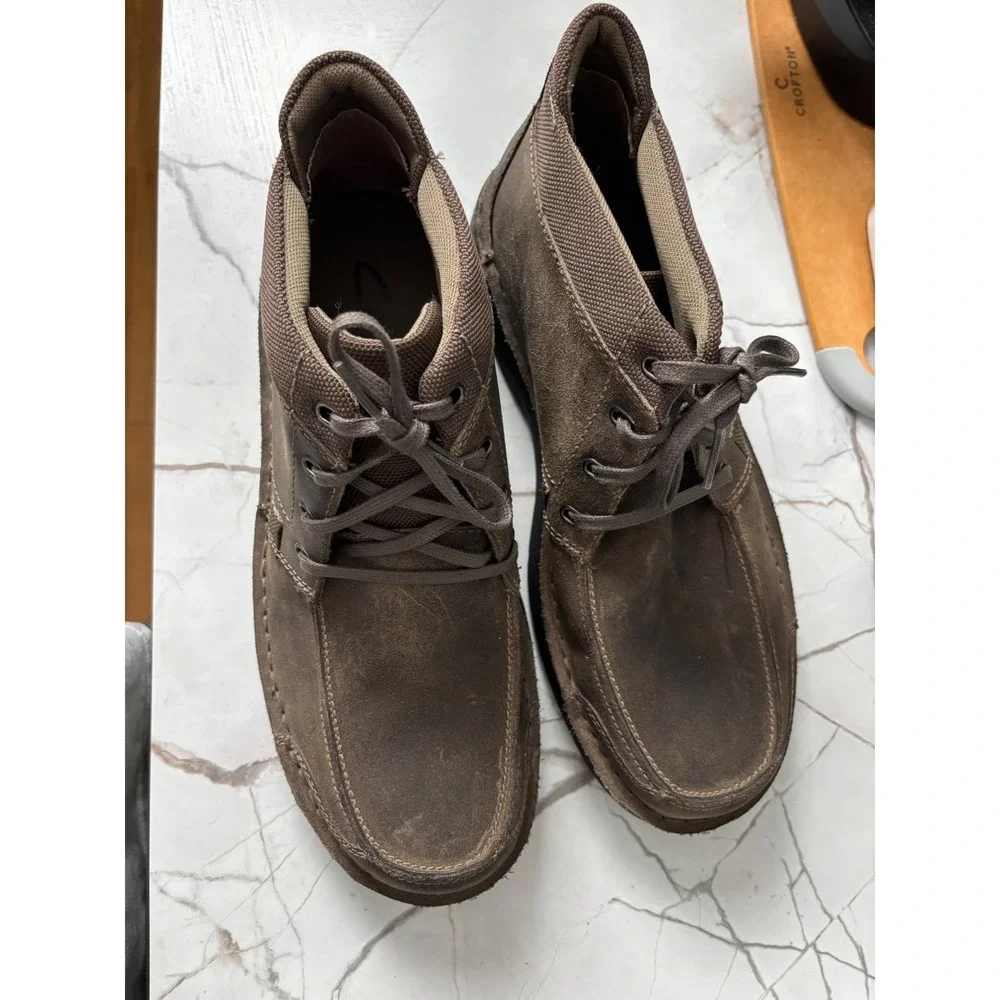 Clarks Mens 86233 Brown Leather Chukka Boots Moc Toe Lace Up Ankle 9.5M